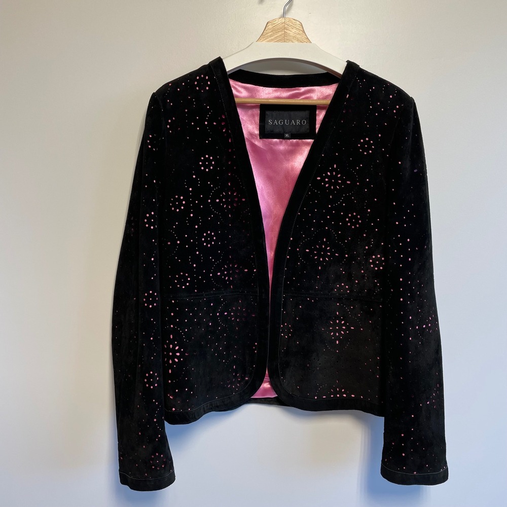 Saguaro Womens Black Suede Laser Cut Jacket Pink Satin Lining‎ Size XL